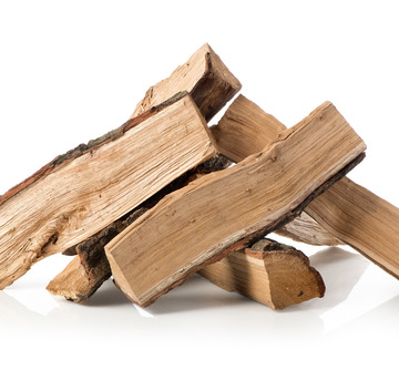 Livraison bois de chauffage Castelnaudary : pour une chaleur naturelle directement chez vous